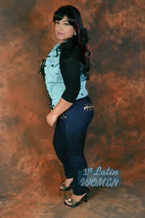 102193 - Doris Age: 39 - Colombia