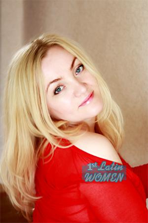 105255 - Alfira Age: 35 - Russia