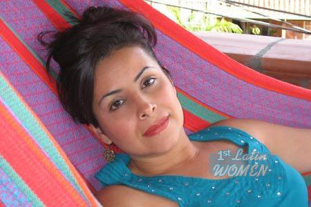 112319 - Soraya Age: 44 - Colombia