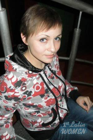 122952 - Alena Age: 33 - Ukraine