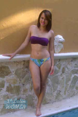 132469 - Wilnelia Age: 22 - Dominican Republic