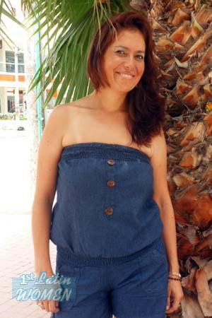 132751 - Luz Yeimi Age: 45 - Colombia