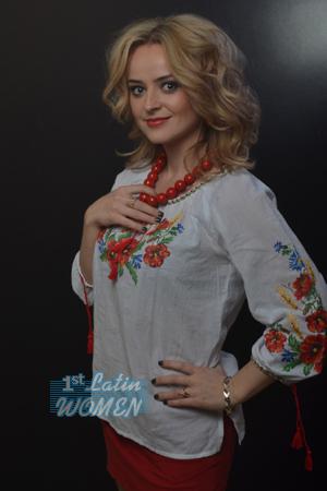 152452 - Ludmila Age: 37 - Ukraine