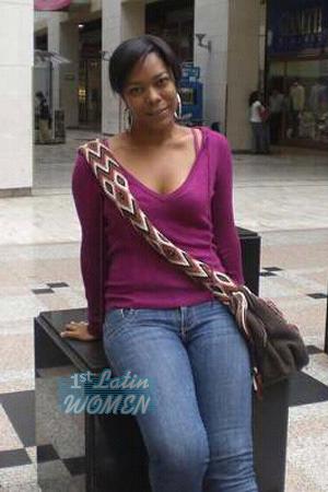 157150 - Maria Claudia Age: 47 - Colombia