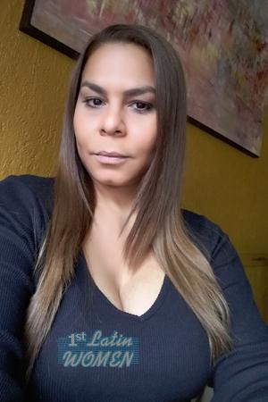 165128 - Iliana Age: 48 - Colombia