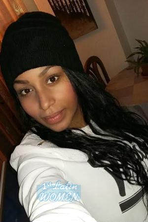 171088 - Amy Age: 28 - Spain