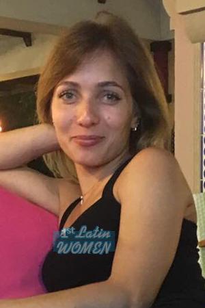 173654 - Olesya Age: 35 - Ukraine