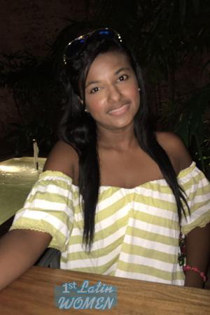 173813 - Nancy Age: 32 - Colombia