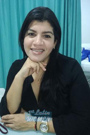 177451 - Yerlindis Age: 41 - Colombia