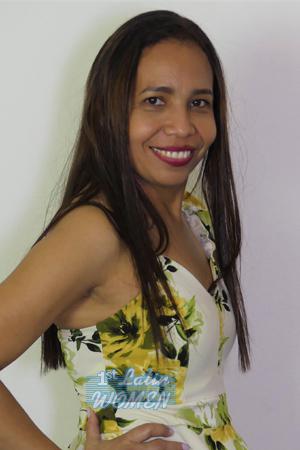 179063 - Bleidys Age: 46 - Colombia