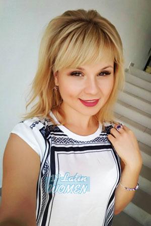 180984 - Yaroslava Age: 34 - Ukraine