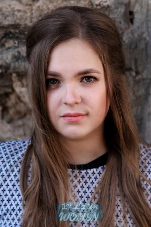 196559 - Oksana Age: 30 - Russia