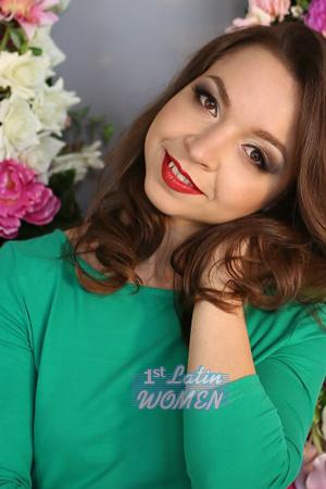 202460 - Anastasia Age: 37 - Russia