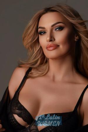 202488 - Ekaterina Age: 37 - Russia