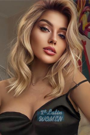 204675 - Anastasia Age: 21 - Ukraine