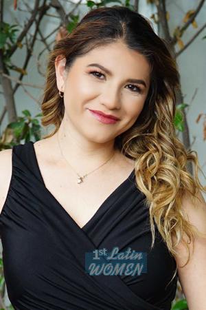 204743 - Beatriz Age: 35 - Mexico