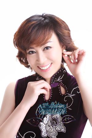 206565 - Sabrina Age: 54 - China