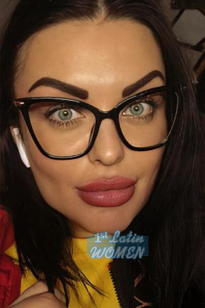 206649 - Yana Age: 37 - Russia