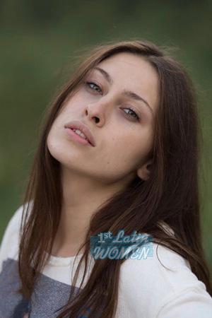 206876 - Karina Age: 32 - Ukraine
