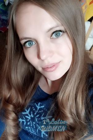 207003 - Anastasia Age: 30 - Russia