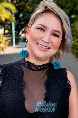 207186 - Diana Age: 36 - Colombia