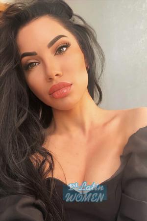 207268 - Alesya Age: 31 - Russia