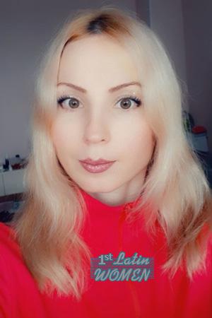 207586 - Yadviga Age: 39 - Russia