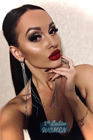208486 - Yuliya Age: 32 - Russia