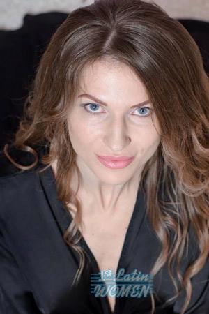 208828 - Svetlana Age: 39 - Russia