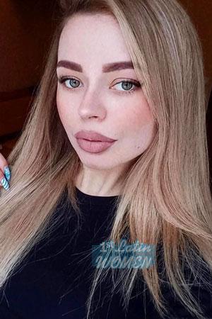 208983 - Oksana Age: 24 - Ukraine
