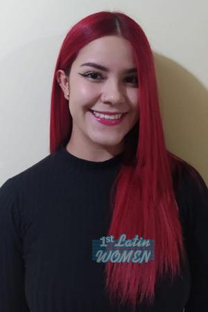 210914 - Laura Age: 26 - Colombia