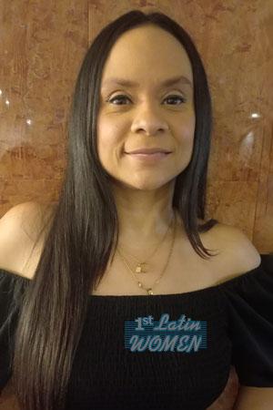 213758 - Paola Alexandra Age: 44 - Colombia