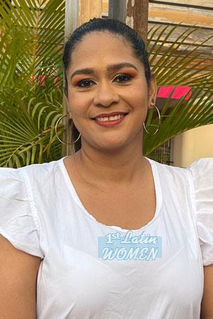 213893 - Yarlis Age: 33 - Colombia