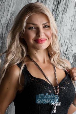 216231 - Nataliia Age: 51 - USA