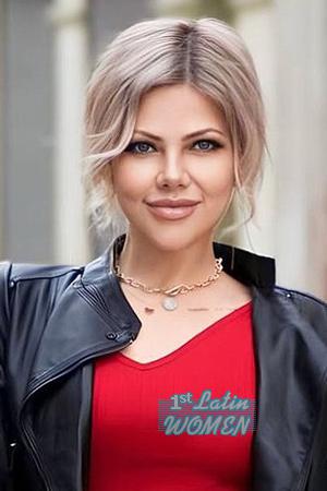 218716 - Elena Age: 40 - Ukraine