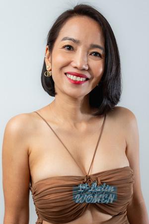 219690 - Manunchaya Age: 47 - Thailand