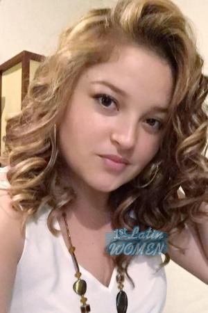 223586 - Nathaly Age: 37 - Costa Rica