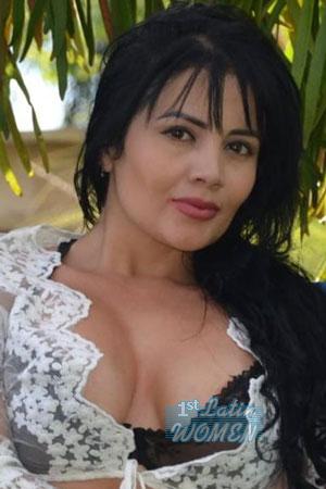 223894 - Yacqueline Age: 42 - Colombia