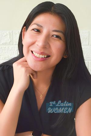 223906 - Stephanie Age: 35 - Peru