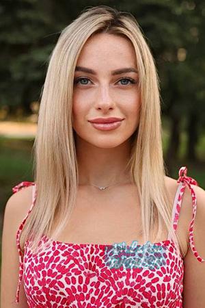 224250 - Olena Age: 28 - Ukraine