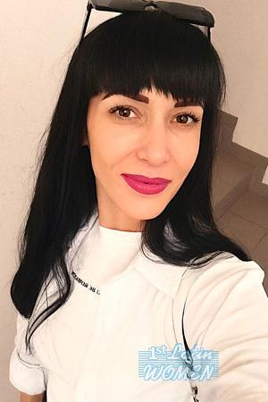 225500 - Yuliya Age: 42 - Ukraine