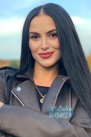 225747 - Ulyana Age: 34 - Ukraine