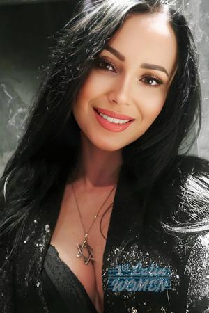 225887 - Khrystyna Age: 41 - Ukraine