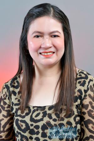 226049 - Sheila Age: 52 - Philippines