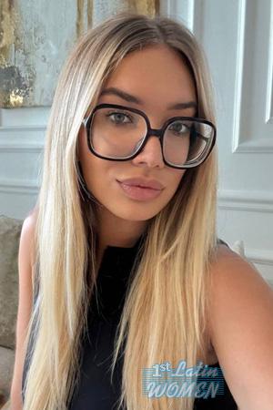 226611 - Diana Age: 22 - Ukraine