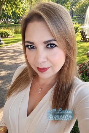 228387 - Xinia Age: 57 - Costa Rica