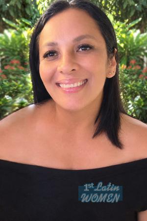 229163 - Martha Age: 44 - Costa Rica
