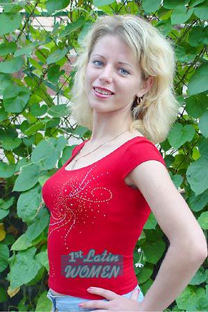 52954 - Oxana Age: 28 - Ukraine