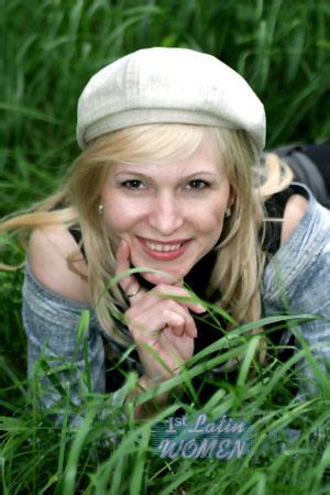 86885 - Veronica Age: 39 - Russia