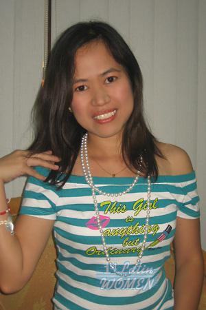 Philippines women